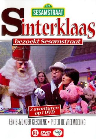 Sinterklaas bezoekt Sesamstraat poster
