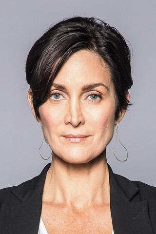 Carrie-Anne Moss pic