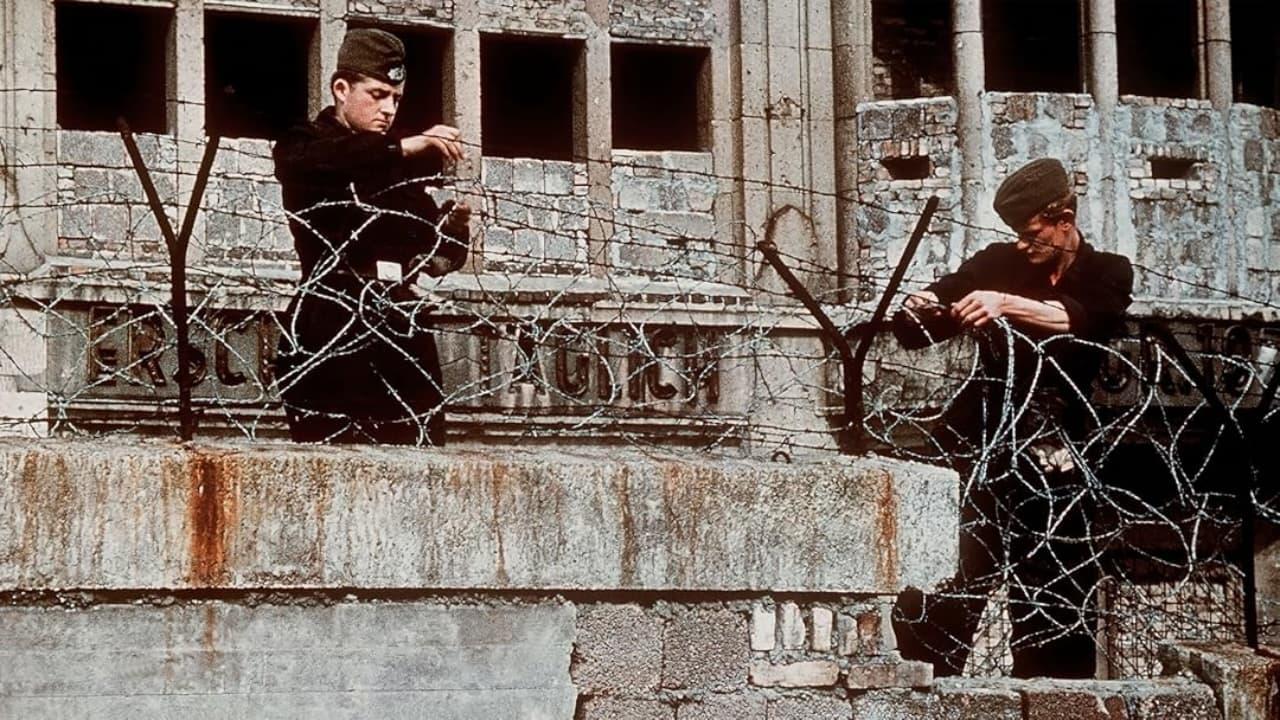 Die Mauer - Berlin 1961-63 backdrop