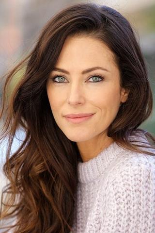 Esther Anderson pic