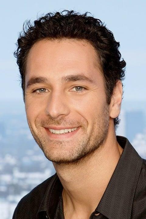 Raoul Bova poster