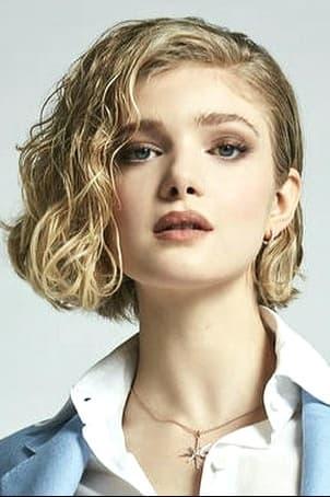 Elena Kampouris pic