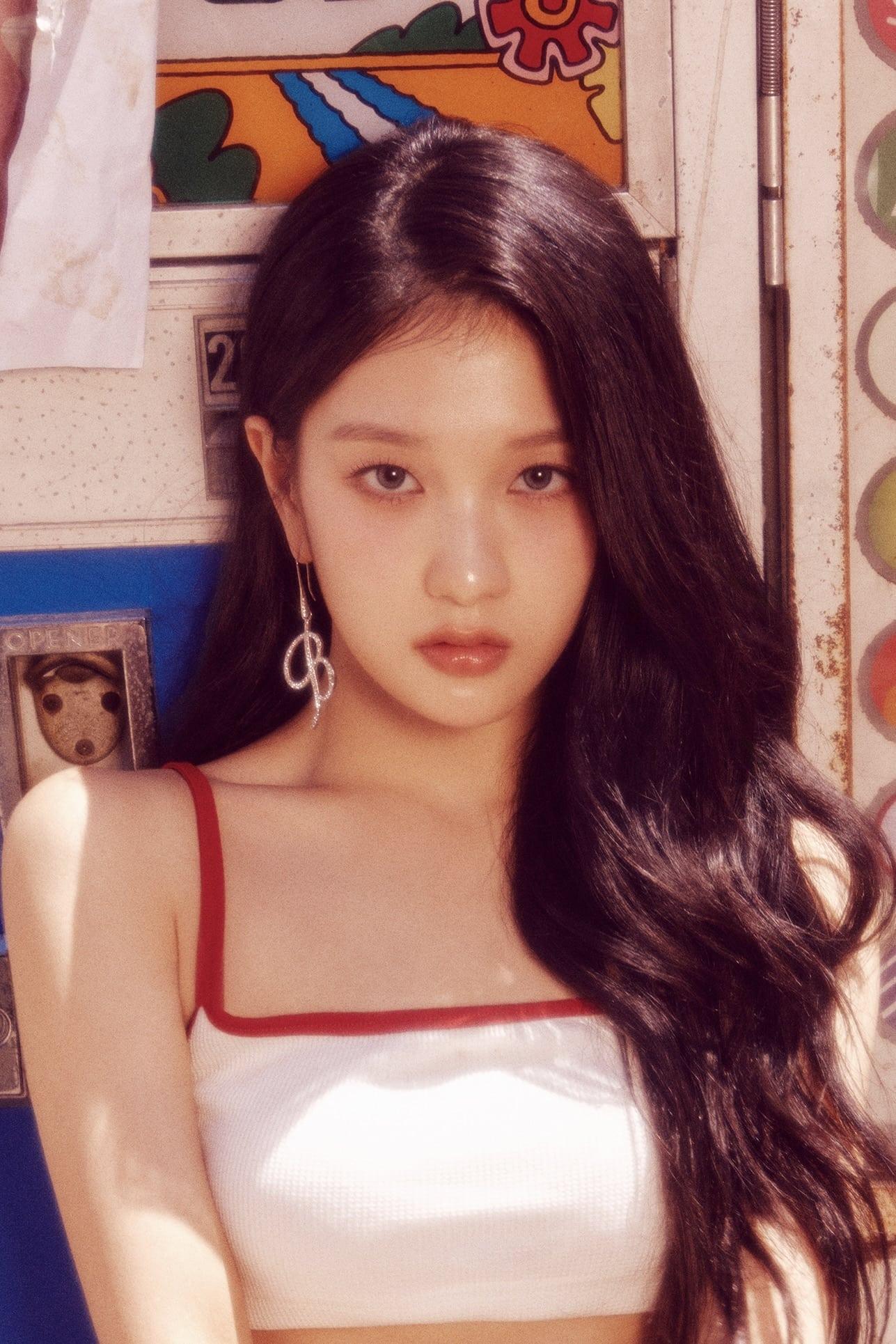 Lee Seoyeon poster