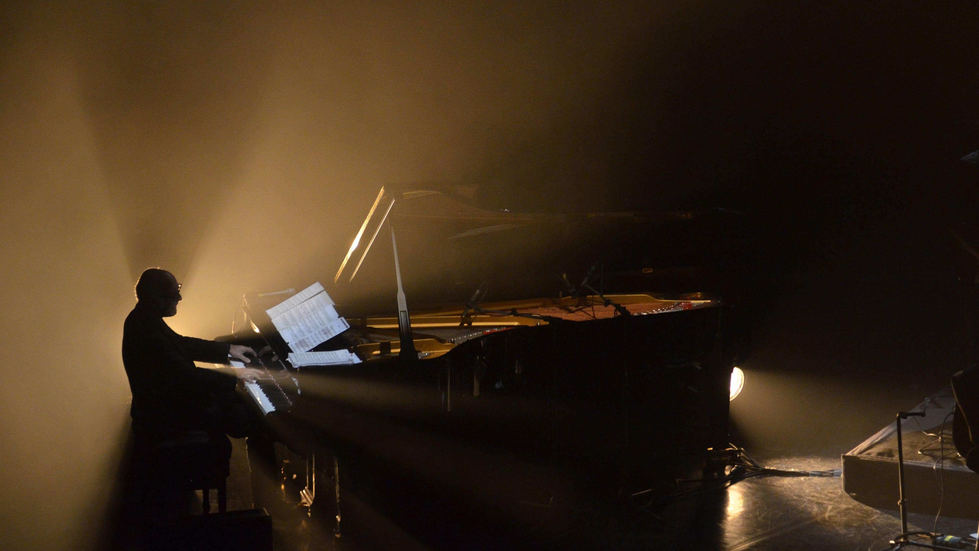 Ludovico Einaudi - Live In Verona: In A Time Lapse Tour backdrop