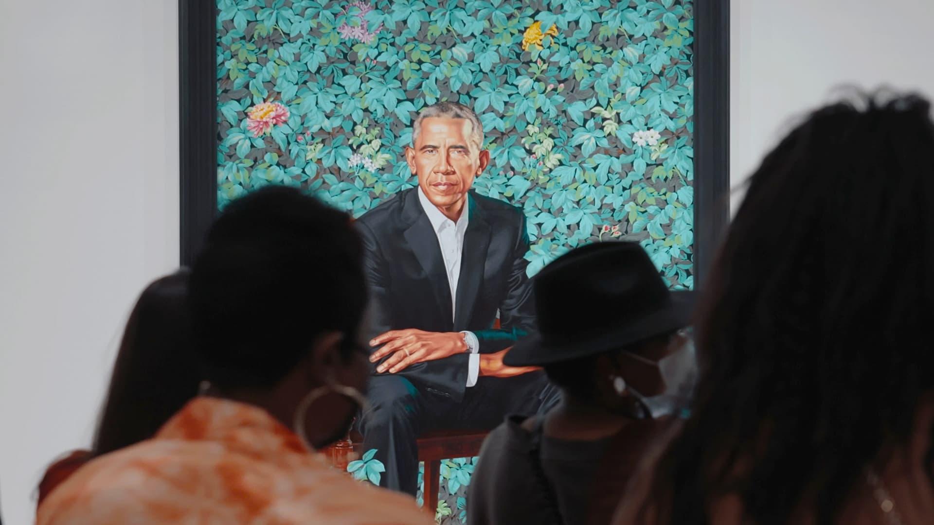 Picturing the Obamas backdrop