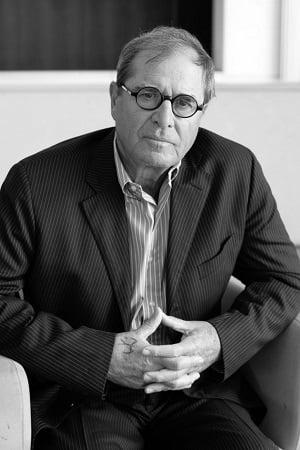 Paul Theroux pic