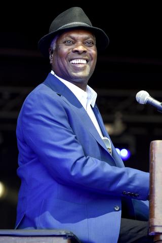 Booker T. Jones pic