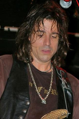 Warren DeMartini pic