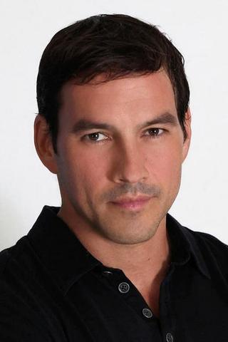 Tyler Christopher pic