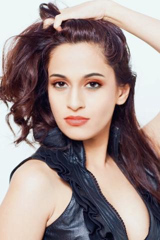 Shweta Pandit pic