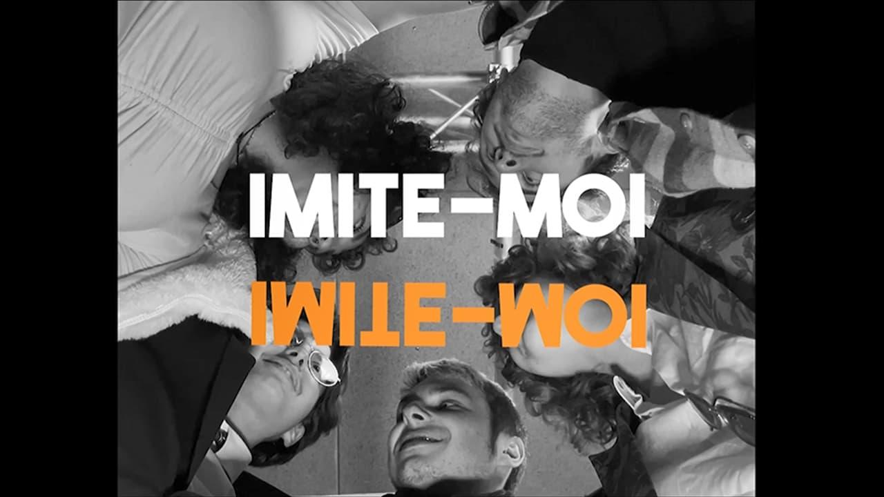 Imite-moi backdrop