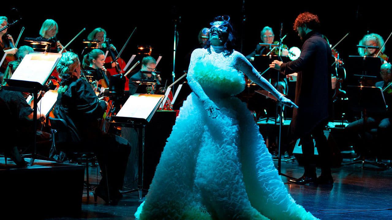 Björk Orchestral backdrop