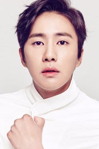 Lee Myung-hoon pic