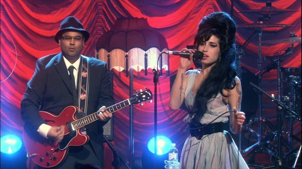Amy Winehouse: I Told You I Was Trouble (Live in London) backdrop