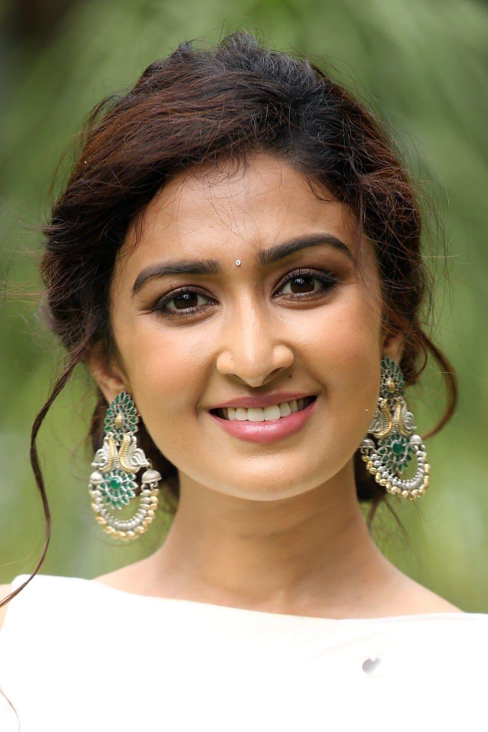 Farnaz Shetty poster