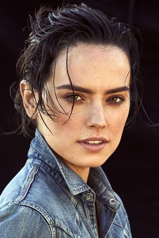 Daisy Ridley pic