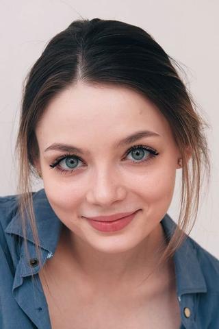 Ulyana Moldovanova pic