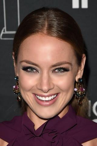 Rachel Skarsten pic