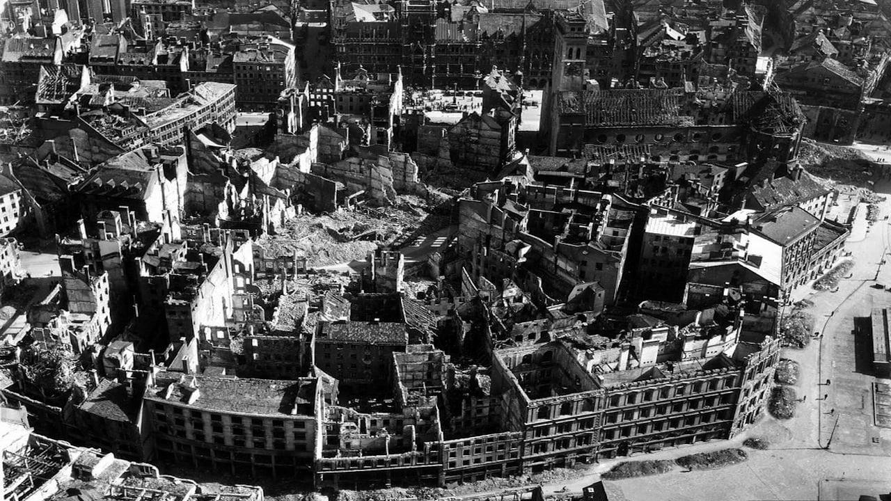 München 1945 backdrop
