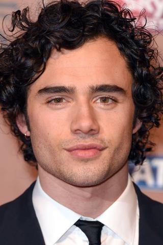 Toby Sebastian pic