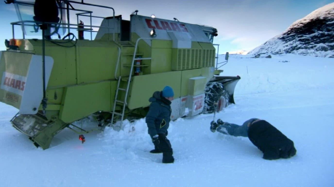 Top Gear: Winter Blunderland backdrop