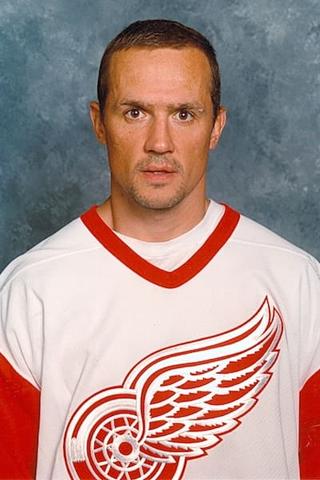 Steve Yzerman pic