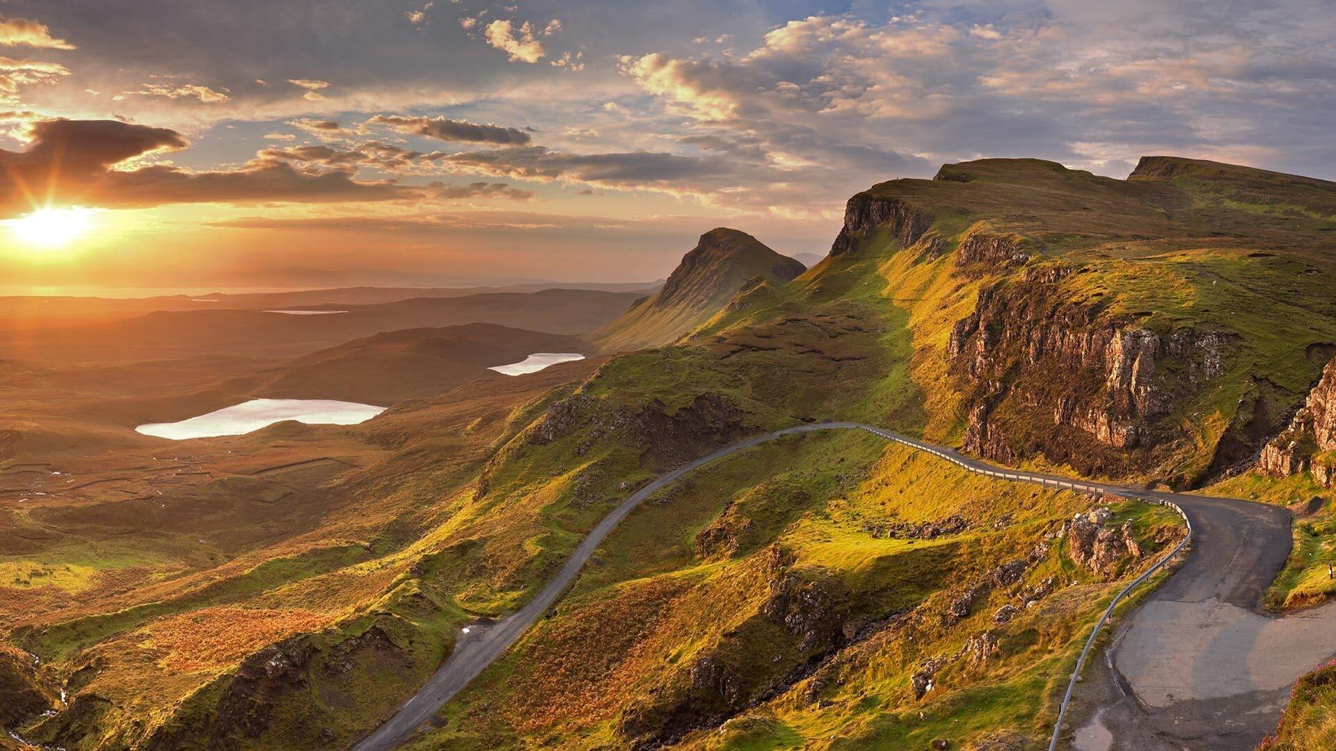 Grand Tours of the Scottish Islands backdrop
