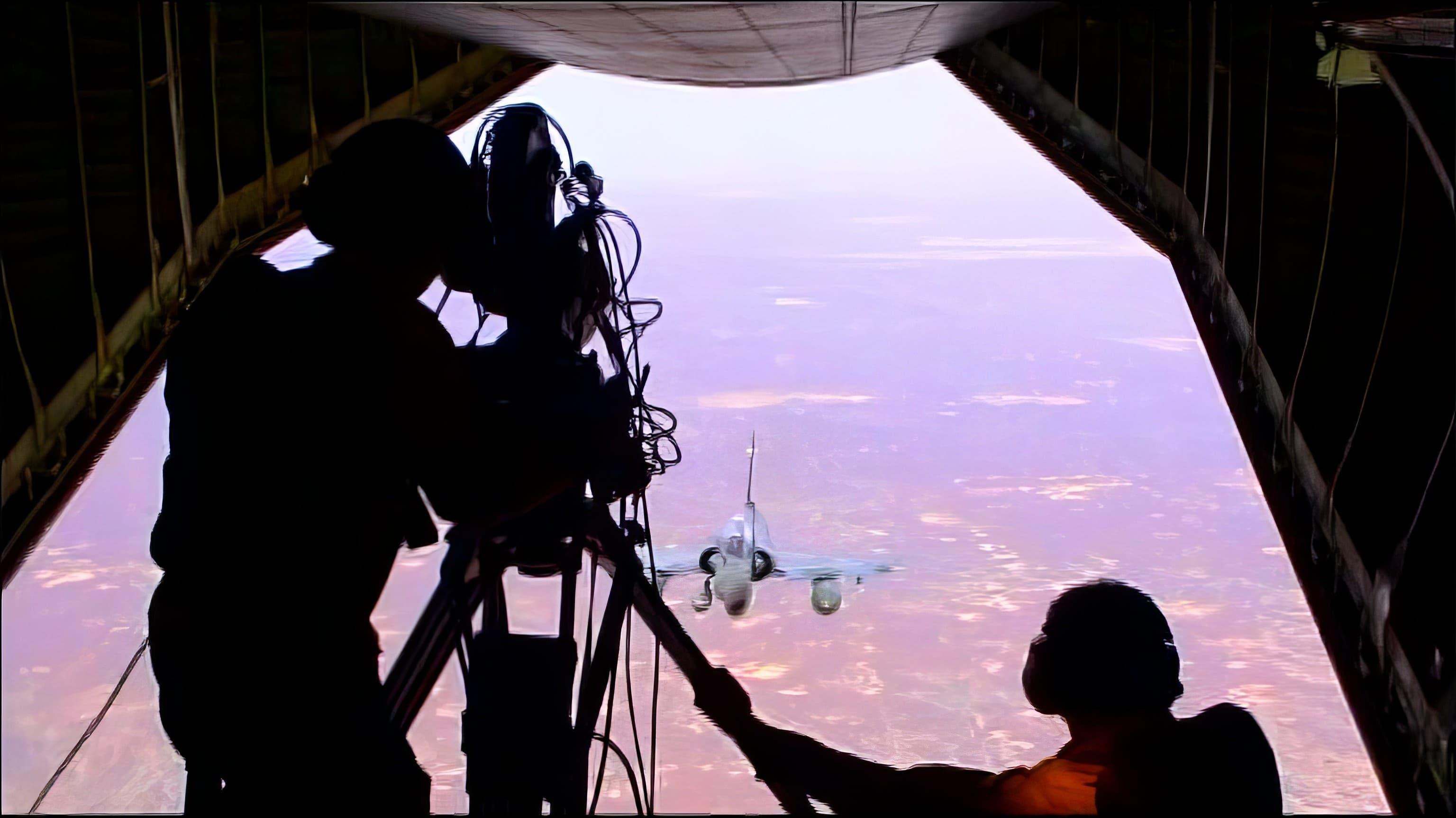 Sur la terre comme au ciel : Making of Les Chevaliers du Ciel backdrop