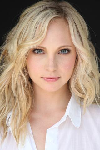 Candice King pic