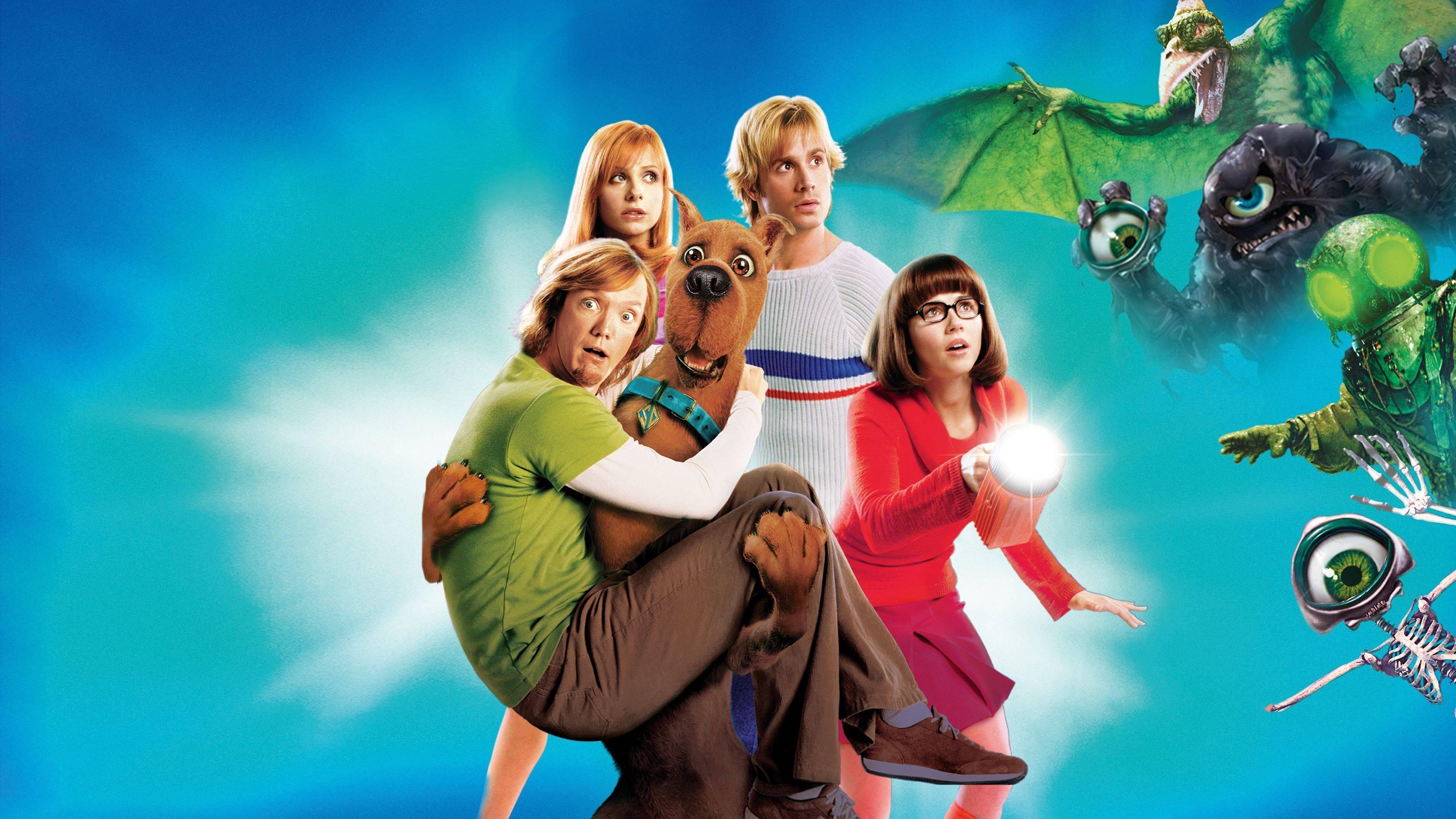 Scooby-Doo 2: Monsters Unleashed backdrop