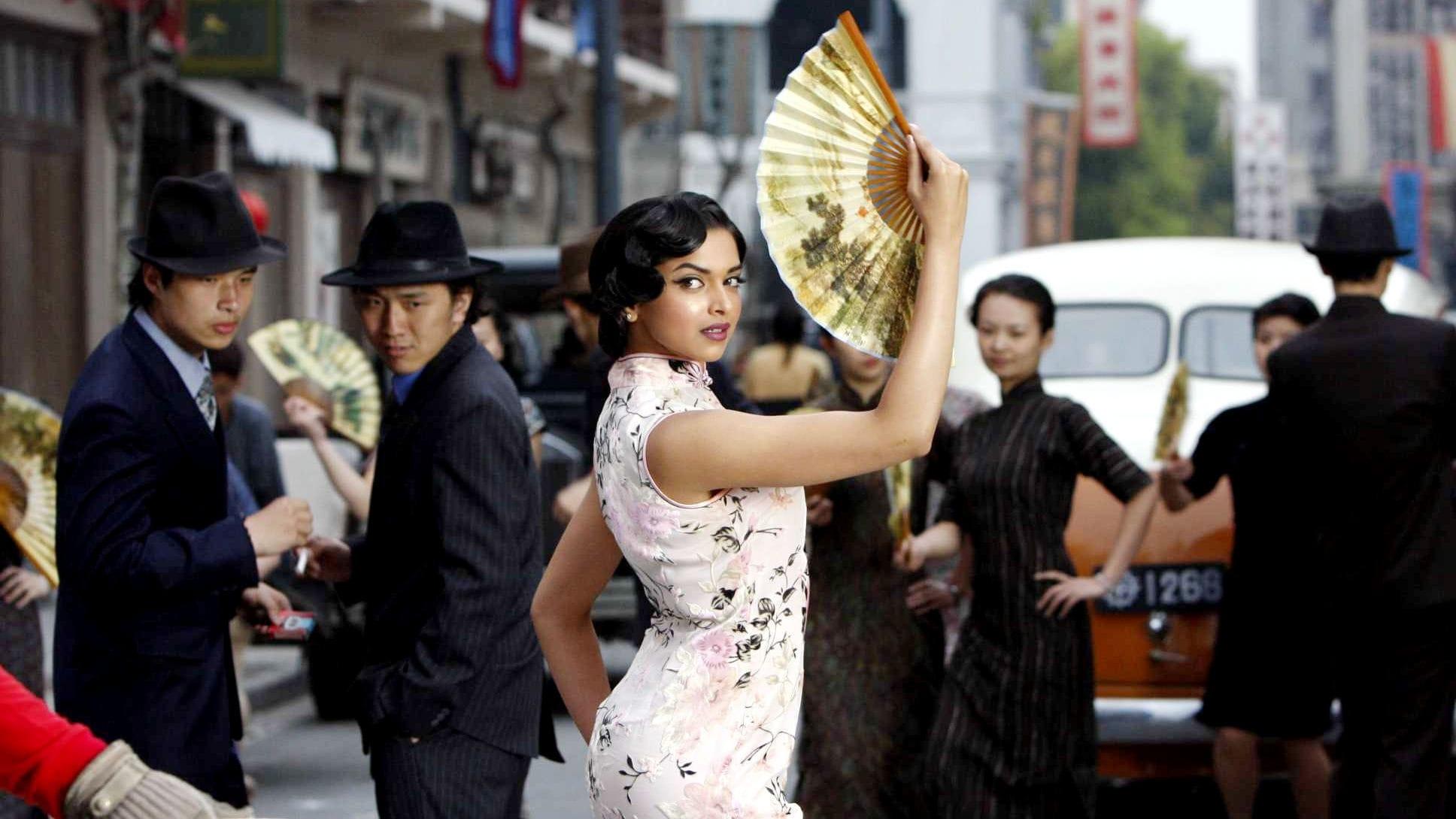 Chandni Chowk to China backdrop