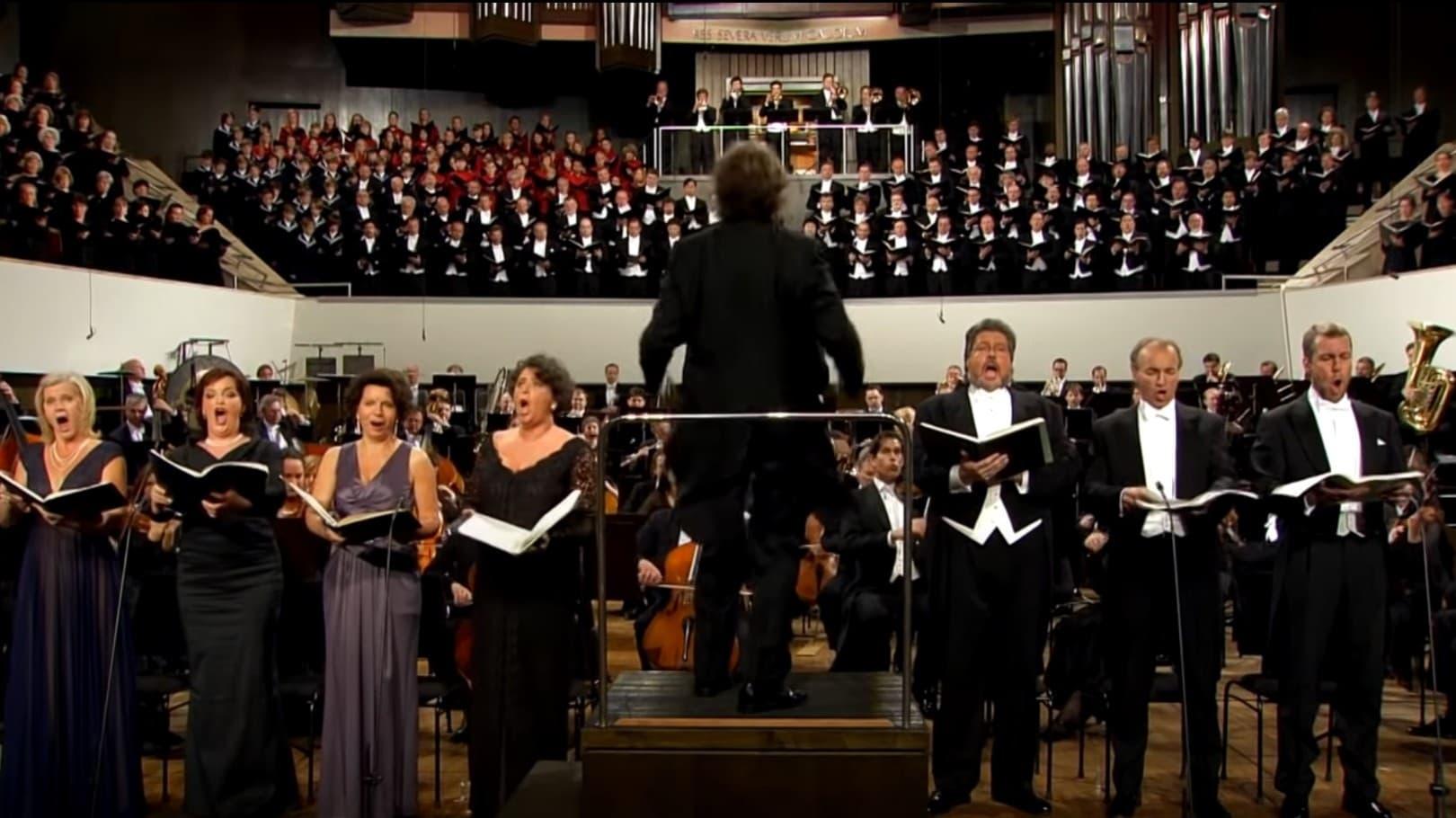 Gustav Mahler - Symphony No. 5 (Gewandhaus Orchestra Leipzig, Riccardo Chailly) backdrop