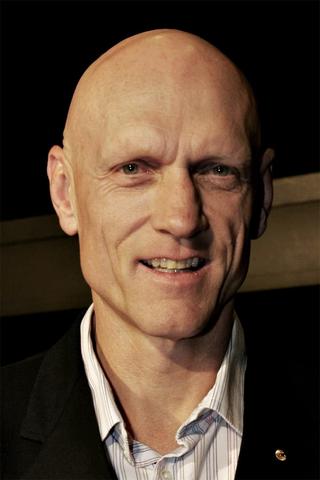 Peter Garrett pic