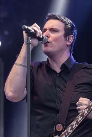 Benjamin Burnley pic