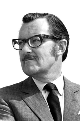 Alan Whicker pic