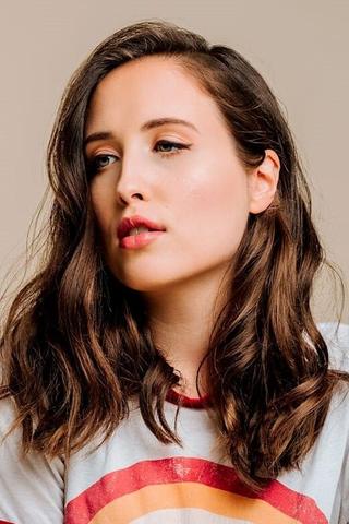 Alice Merton pic