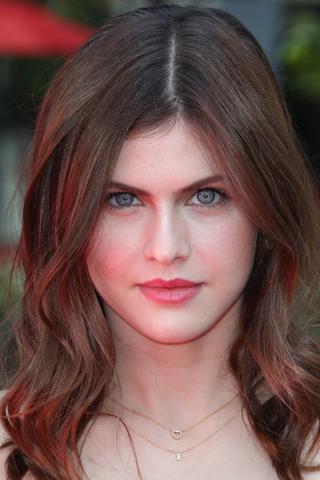 Alexandra Daddario pic