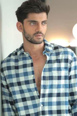 Zaheer Iqbal pic