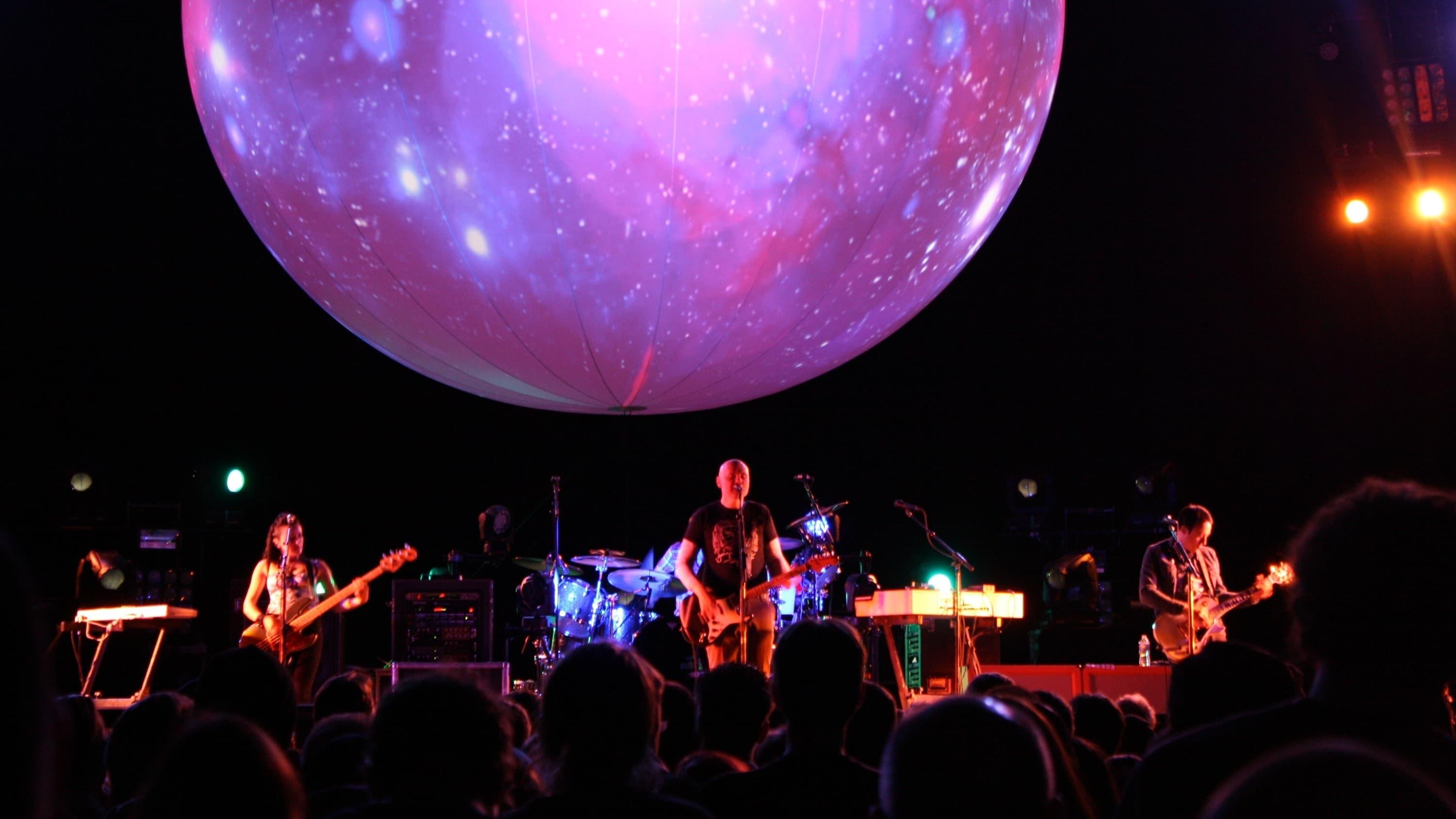 The Smashing Pumpkins Oceania: Live in NYC backdrop