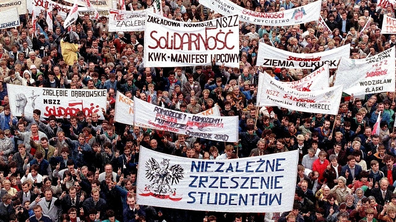 Solidarność: How Solidarity Changed Europe backdrop