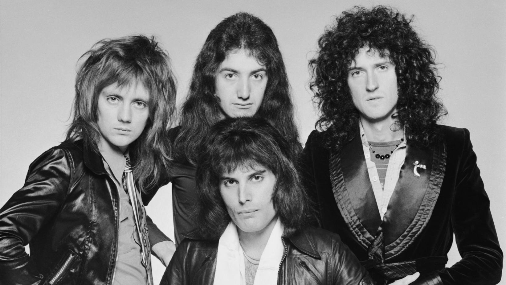 Classic Albums: Queen - The Making of A Night at the Opera backdrop