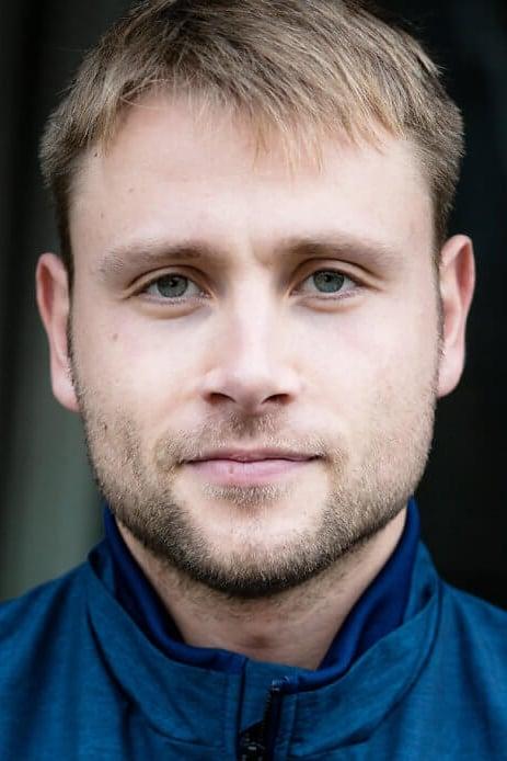 Max Riemelt poster