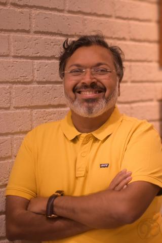 Devdutt Pattanaik pic