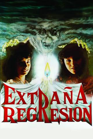 Extraña regresión poster