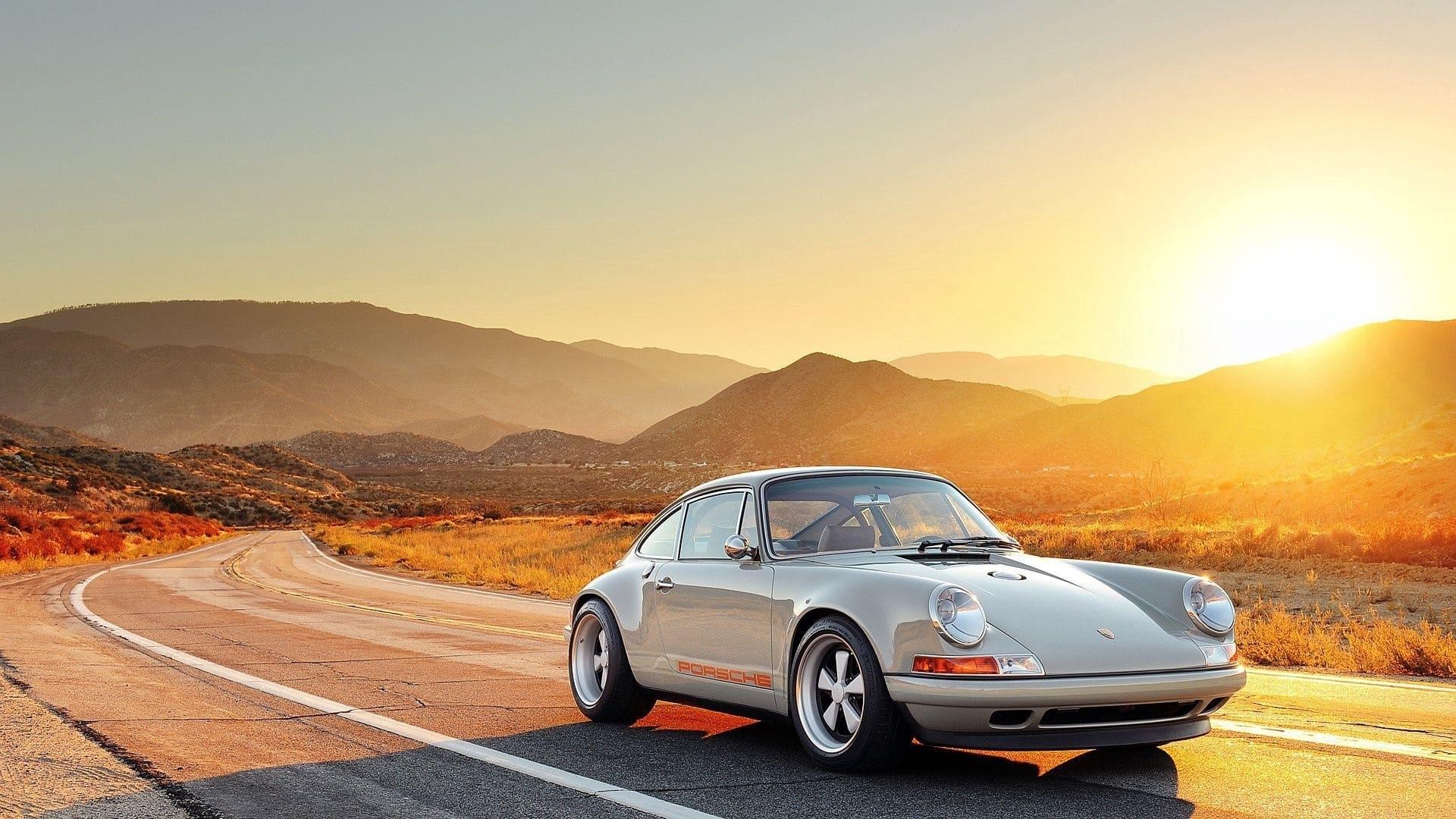 National Geographic Ultimate Factories: Porsche 911 backdrop