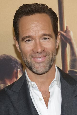 Chris Diamantopoulos pic