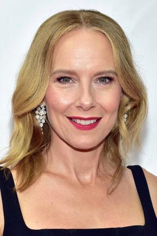 Amy Ryan pic