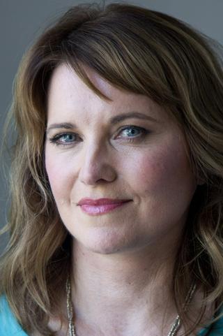 Lucy Lawless pic