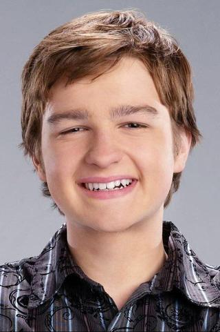 Angus T. Jones pic