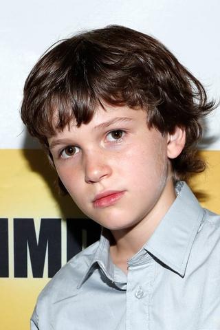 Gabriel Bateman pic